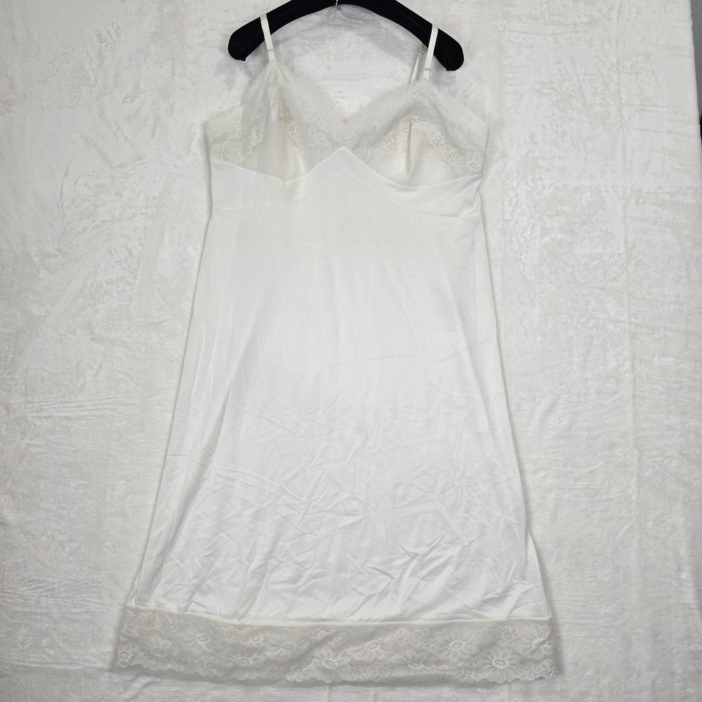 Vintage Vanity Fair Slip Dress Nightgown‎ Size 40 - Flaw